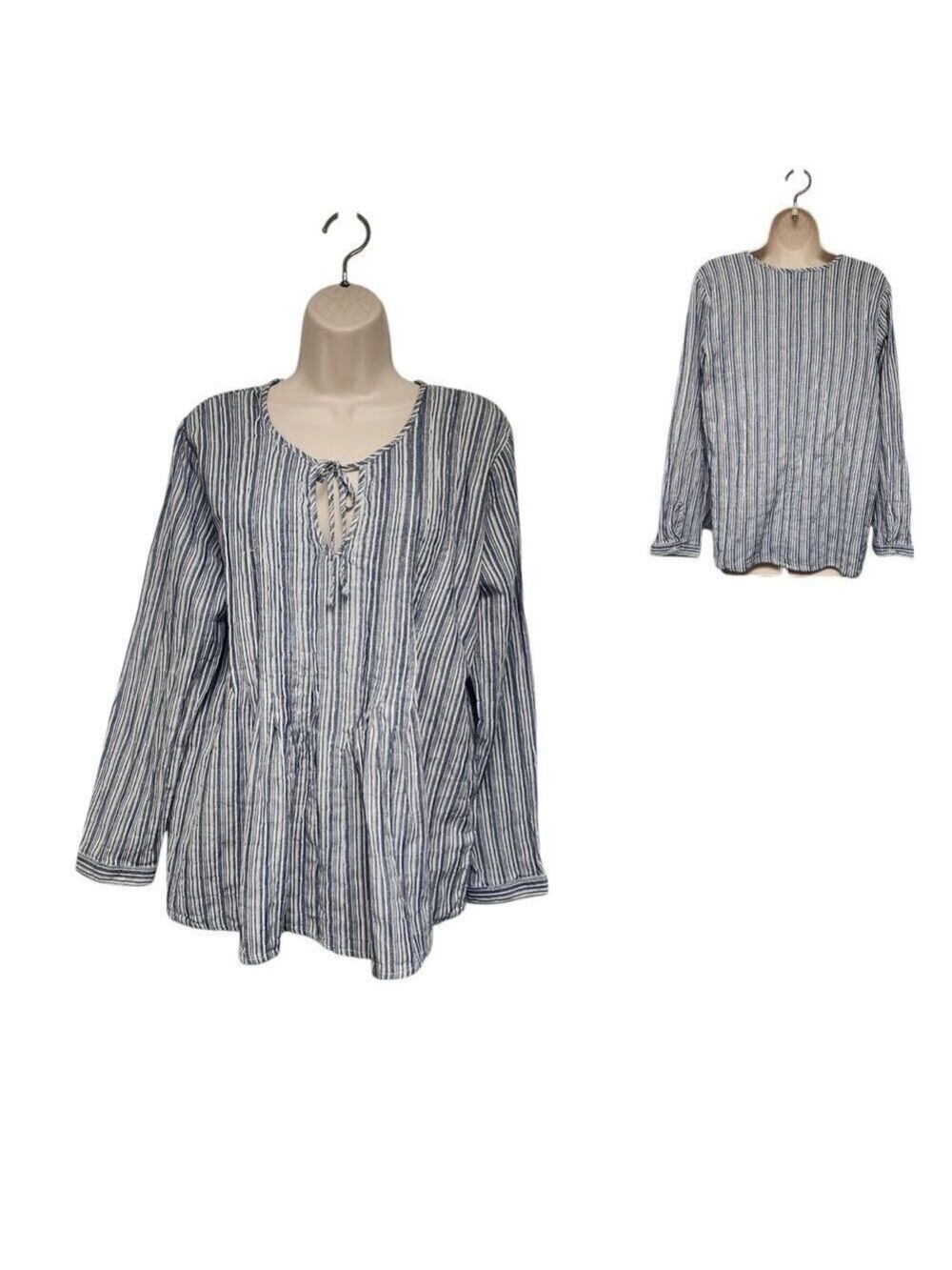 A.n.a. Chambray Blue/White Long Sleeve Striped Nautical Boho V-Neck Size Large